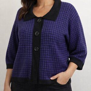 Jana, size Lg purple geometric plaid 3/4 wide sleeve button up collared cardigan
